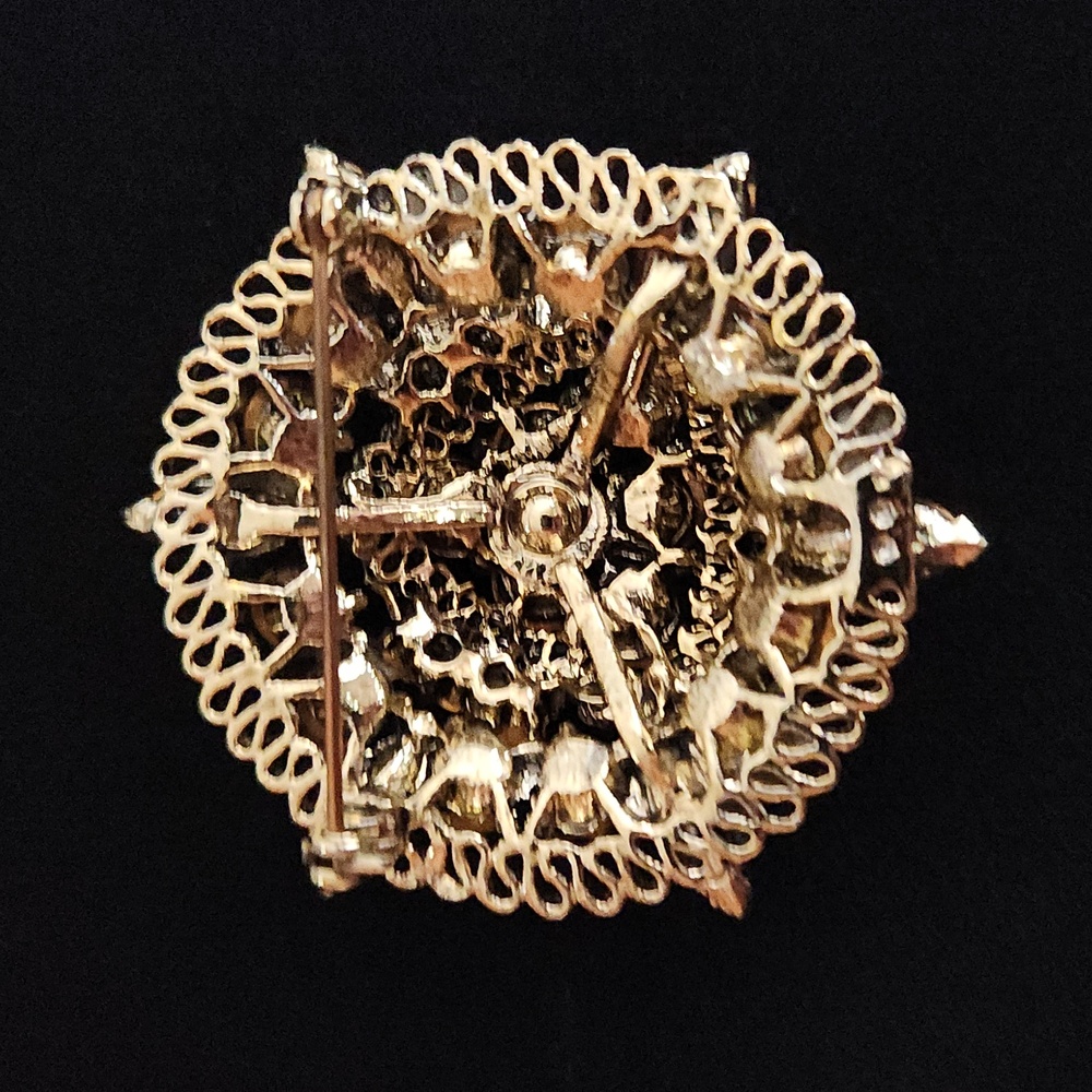 Topaz - Picture 3 of 5